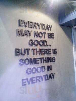 Everyday+ Cafe