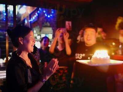 ร้านอาหาร เรือนทอง