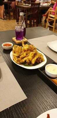 ร้านอาหารนายน์สลัด