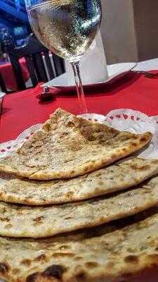 Champagne Italian And Indian Cuisine