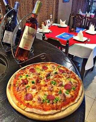 Champagne Italian And Indian Cuisine