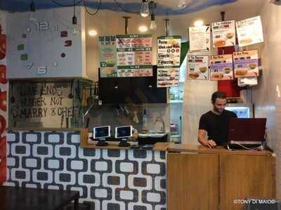 พานีนี่ มาเฟีย