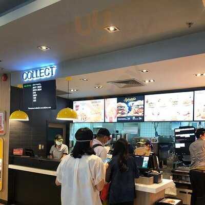 Mcdonald's - Emquartier