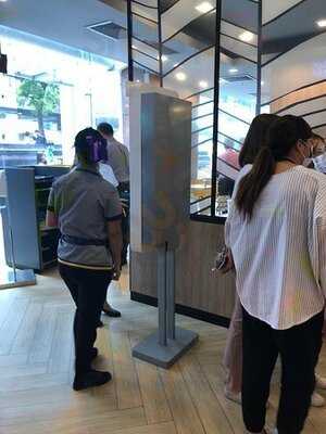 Mcdonald's - Emquartier