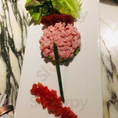 ร้านอาหารโบเดก้าโรงแรม อาร์เคเดีย สวีท กรุงเทพ