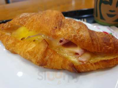 สตาร์บัคส์ สาขา เดอะ เมอร์คิวรี่ วิลล์