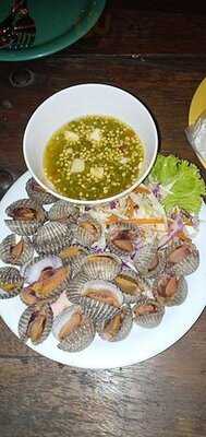 ไก่บ้านย่างเขาสวนกวางป๋านึก