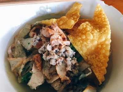 ก๋วยเตี๋ยว อ.บ้านบึง