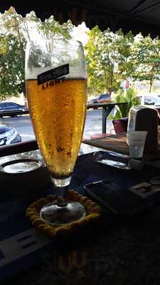 Pats Bar & Restaurant