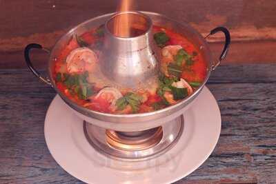 Somsiri Garden Restaurant