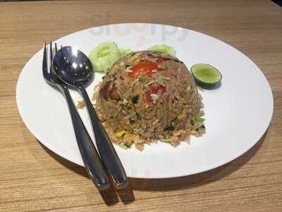 Koko (thai And Vegetarian Restaurant)