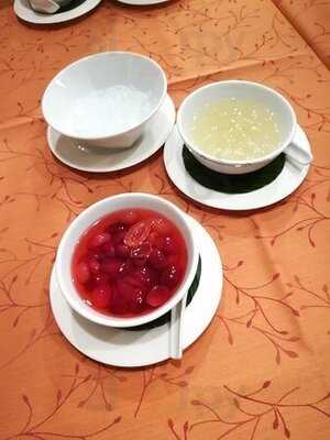 ร้านอาหารบ้านหมอมี