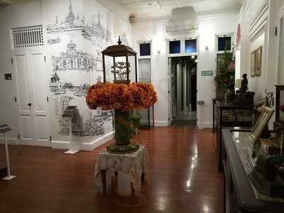 ร้านอาหารบ้านหมอมี