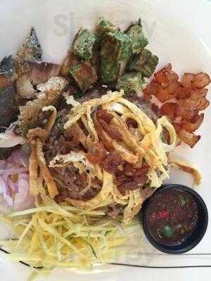 บิ๊กนิตคาเฟ่