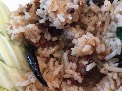 บิ๊กนิตคาเฟ่