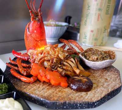 ฟูจิซัง ซูชิ