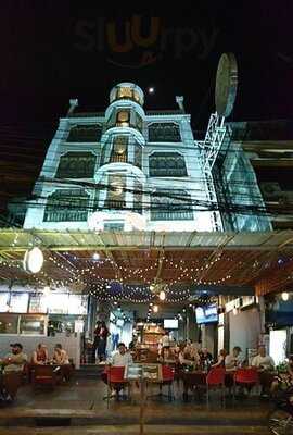 Star Dome Restaurant