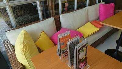 ลาร์นาเฮ้าส์