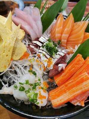 โอกามิซูซิ พรีเมี่ยมบุฟเฟ่ต์