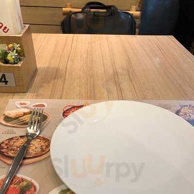 ร้านอาหาร เสวย