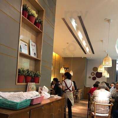 ร้านอาหาร เสวย