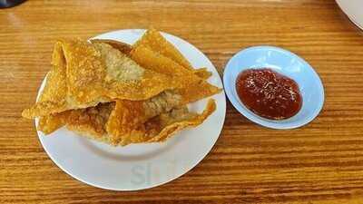 นายน้อยก๋วยจั๊บน้ำข้น