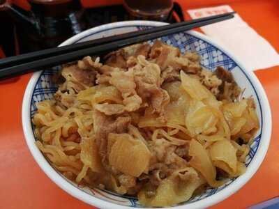 ร้านอาหารญี่ปุ่น กิวโน๊ะยะ