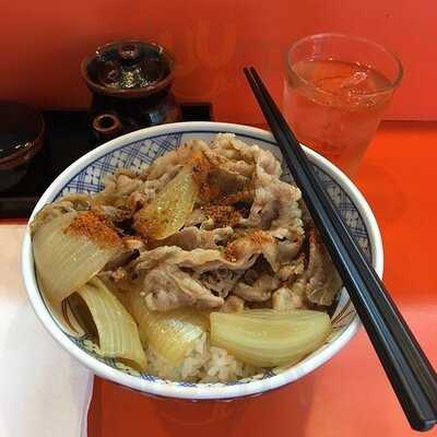 ร้านอาหารญี่ปุ่น กิวโน๊ะยะ