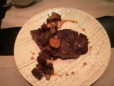 คาเฟ่แอททู