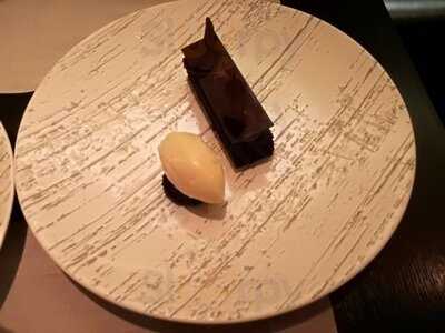 คาเฟ่แอททู