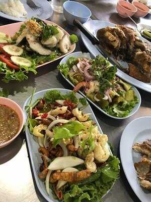 ครัวบ้านไทร