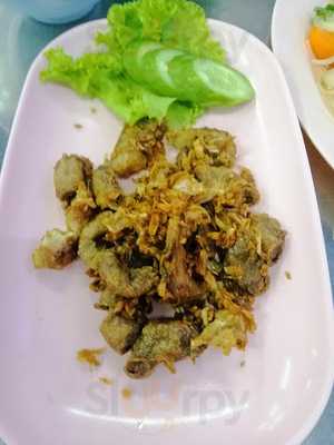 เจ๊เล็กซุปเปอร์ลูกทุ่ง