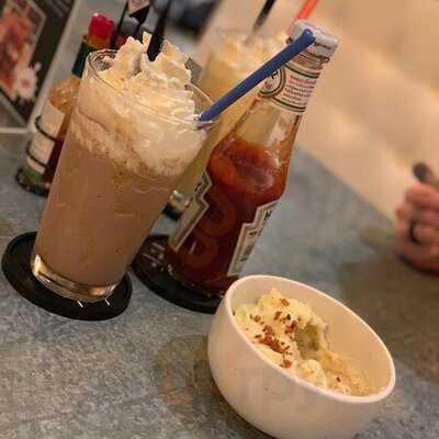 Papa's Kitchen Metro (siam Center)