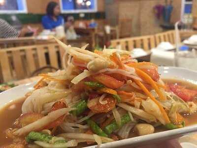 บ้านปลาจุ่ม