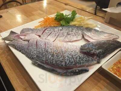 บ้านปลาจุ่ม