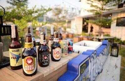 ร้านอาหาร ทรีบ็อกซ์