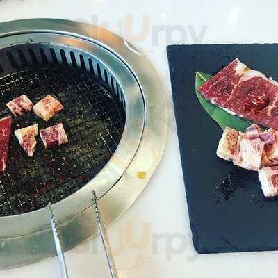 Tora Yakiniku X Cafe