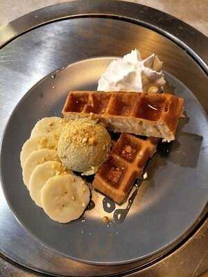 Tora Yakiniku X Cafe