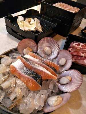 Tora Yakiniku X Cafe