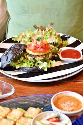 Summer Bowl Hawaiian Cafe