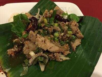 ส้มตำ ยำซ่า