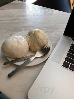 มูอิเบเกอรี่แอนด์ติ่มซำ