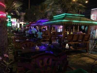 ร้านอาหาร ป กุ้งเผา