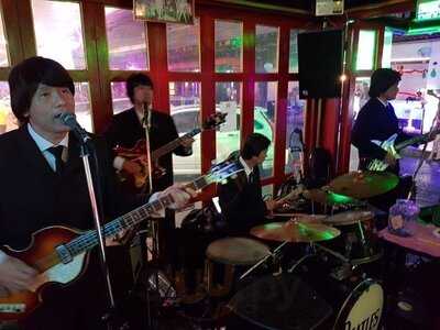 The Paddy Field Irish Bar And Restaurant