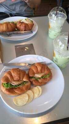 คอฟฟี่แอลลีย์