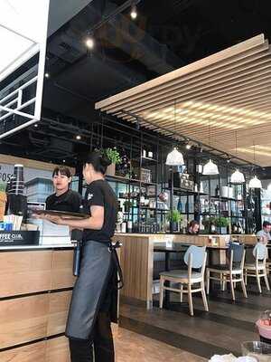 The Coffee Club - Mahatun Plaza