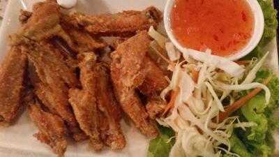 ร้านอาหาร ติดลม