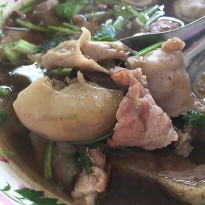 ก๋วยเตี๋ยวเนื้อวัวไร้เทียมทาน