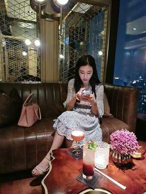 เพนท์เฮาส์ บาร์ แอนด์ กริว