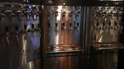 Mitr Bar Victory Monument